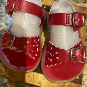 NIB Footmates Ariel red leather infant size 1.